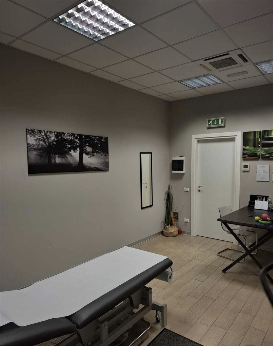 Sala trattamento dello studio, vista d'insieme